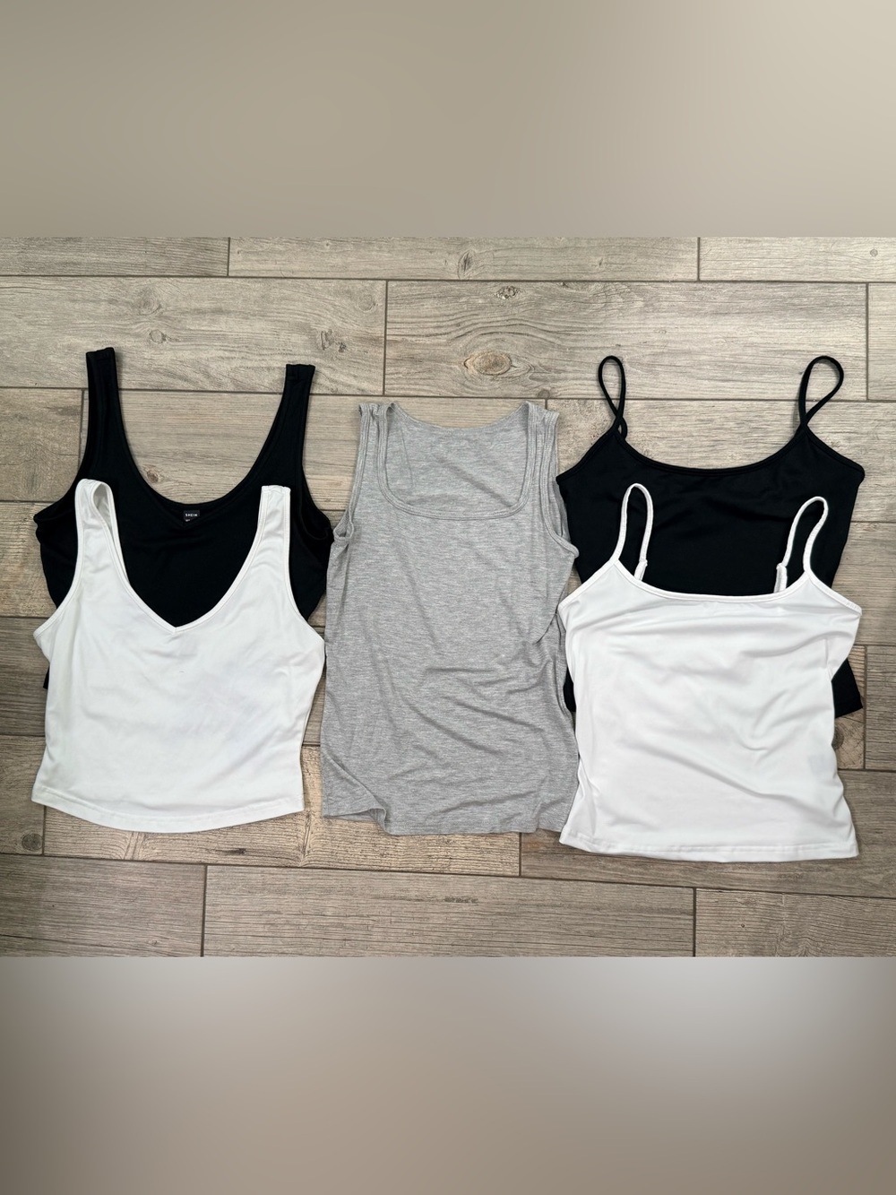 Women's Basic Tank Tops (Set of 5)